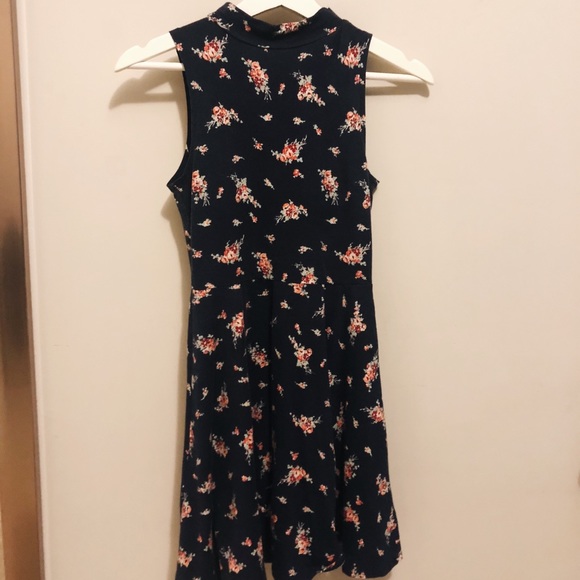 KIMCHI BLUE floral mini skater dress - Picture 2 of 3